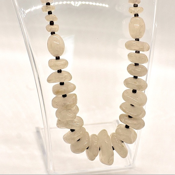 Quartz Stone Necklace! - Picture 3 of 10